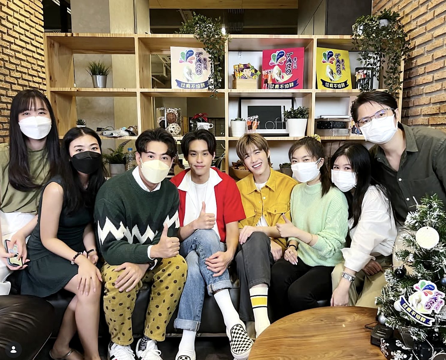 Billkin และ PP Krit (BKPP) กับทีม Klick Digital ระหว่างไลฟ์